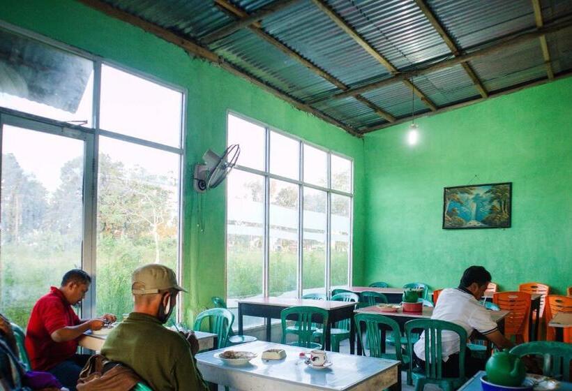 酒店 Oyo 91051 Penginapan Pondok Ratu 354