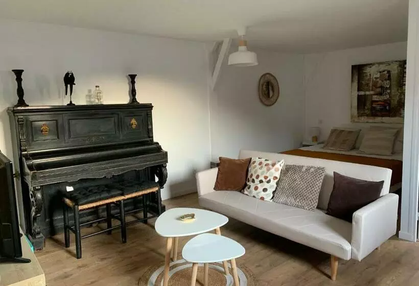 Aamiaismajoitus (B&B) Dom’s Garden