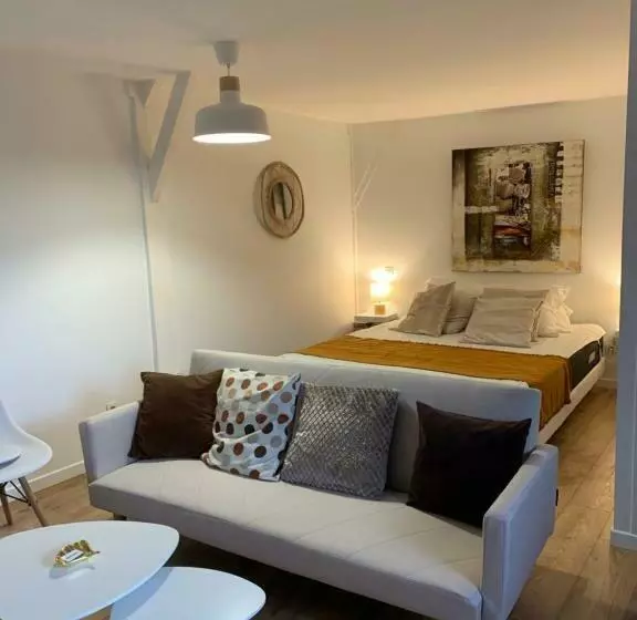 Aamiaismajoitus (B&B) Dom’s Garden