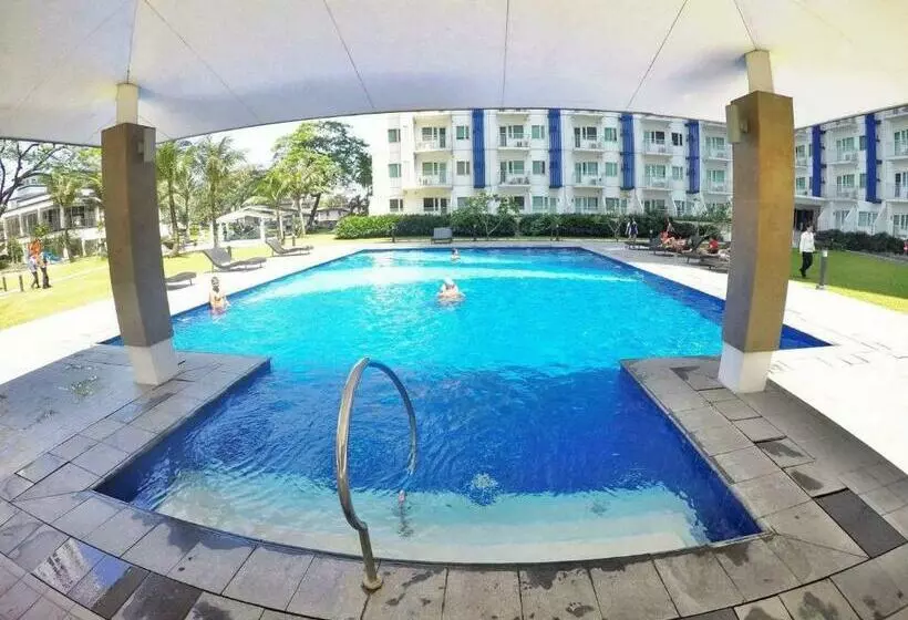 Chill Staycation At Grass Residences