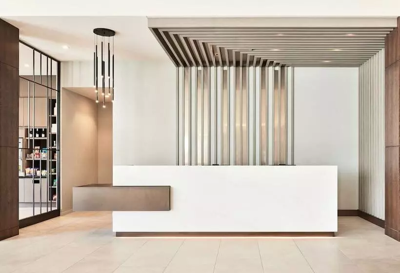 Ac Hotel By Marriott St Louis Chesterfield