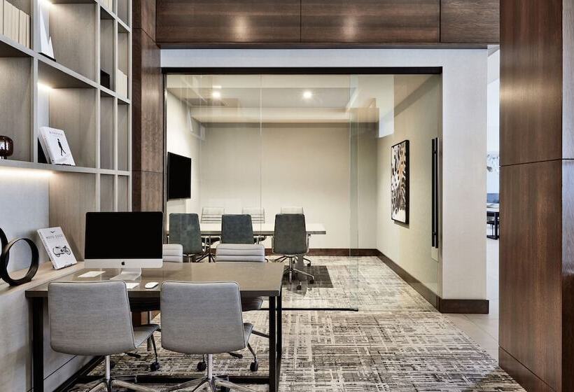 Ac Hotel By Marriott St Louis Chesterfield