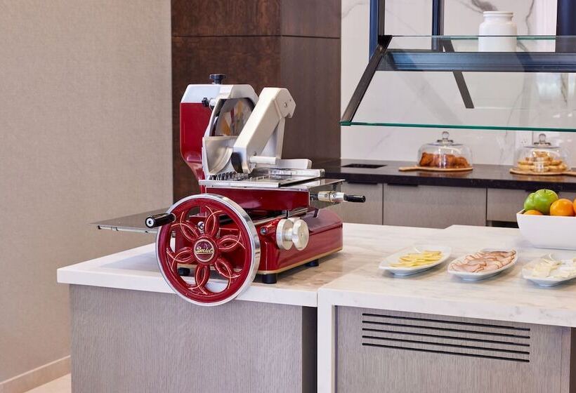 Ac Hotel By Marriott St Louis Chesterfield