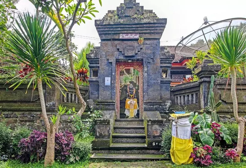 ホテル Oyo Homes 91091 Desa Wisata Umejero