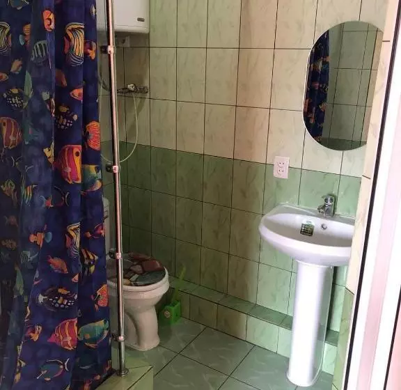 پانسیون Adilet Fatima Guest House