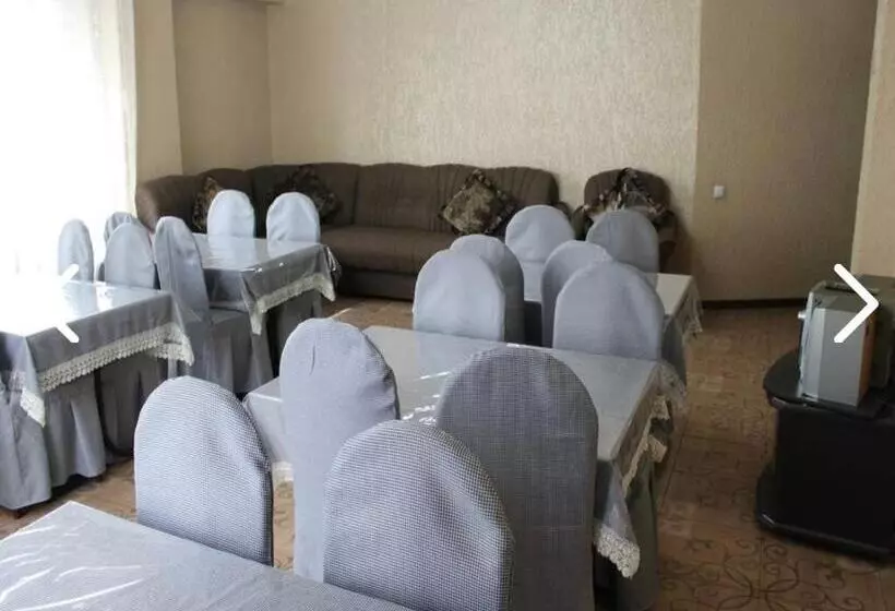 پانسیون Adilet Fatima Guest House