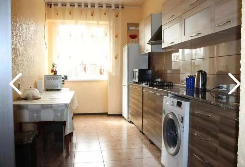 پانسیون Adilet Fatima Guest House