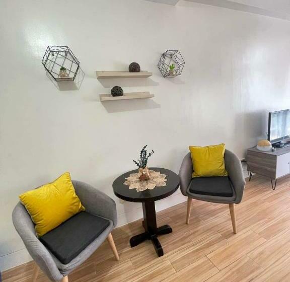 Pension Elie S Home Holland Park