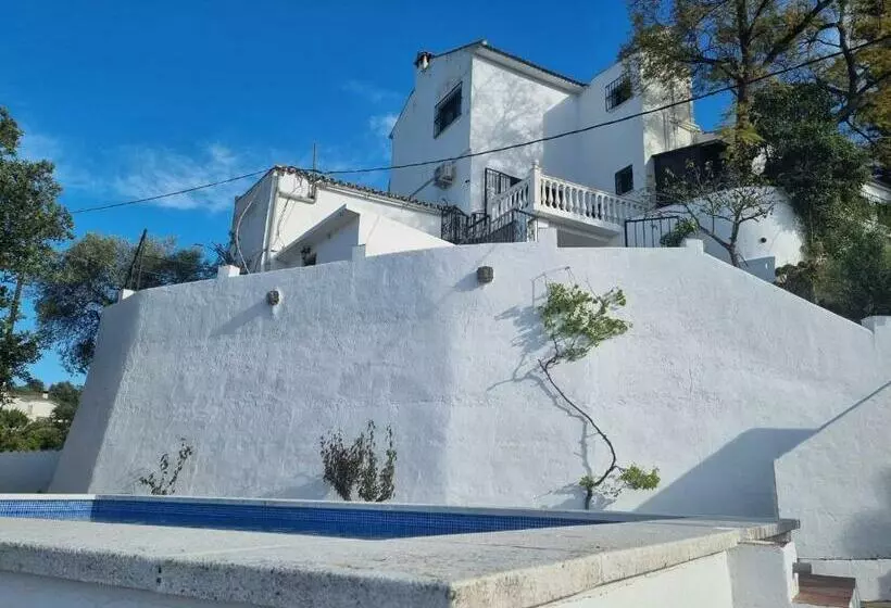 ベッドアンドブレックファースト Casa Loko