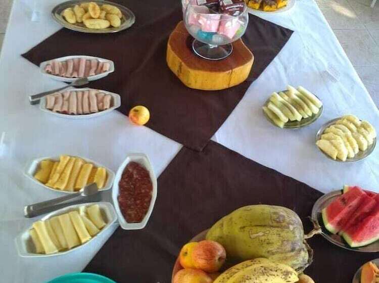 ペンション Pousada Ferradura