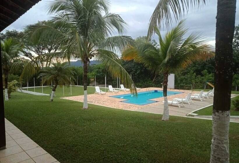 ペンション Pousada Ferradura