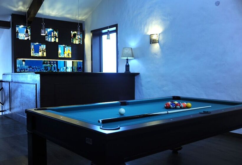 渡假胜地  Aamod Dalhousie