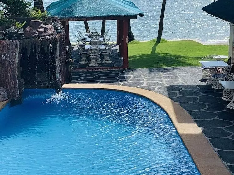 Badladz Beach And Dive Resort