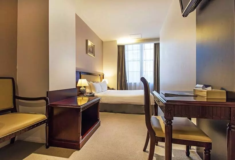 The Clarence Hotel Sydney