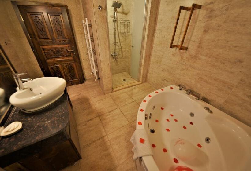 فندق Dedeli Konak Cave