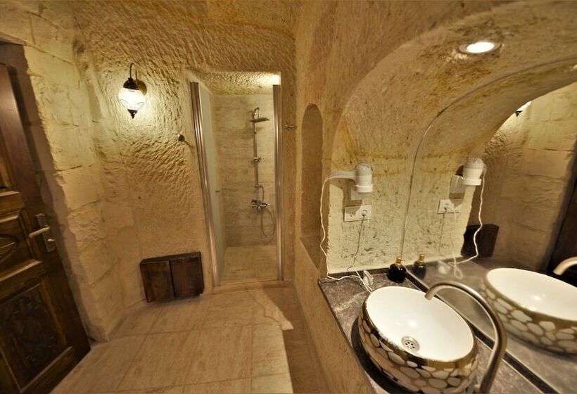 فندق Dedeli Konak Cave