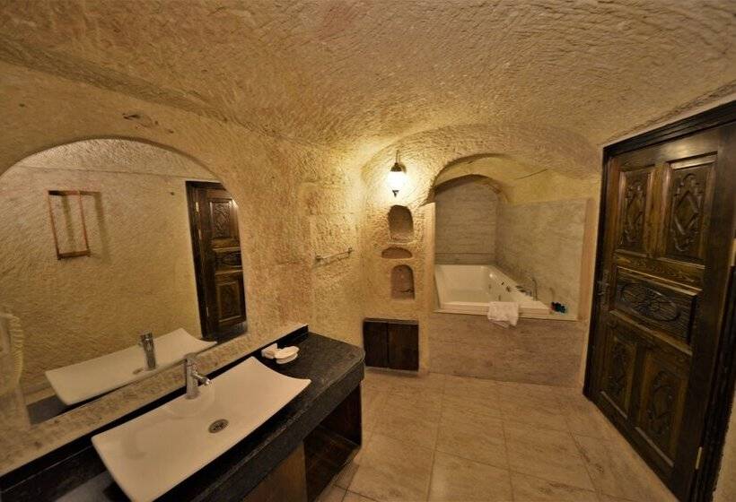 فندق Dedeli Konak Cave