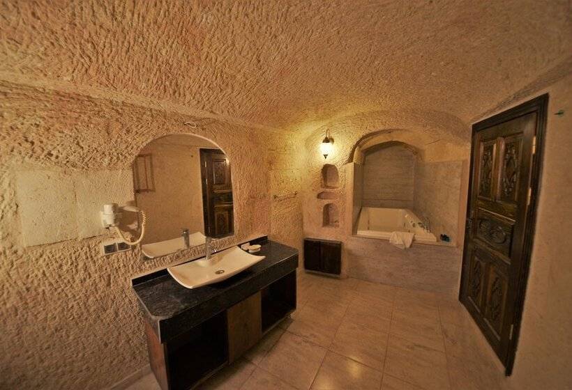 فندق Dedeli Konak Cave