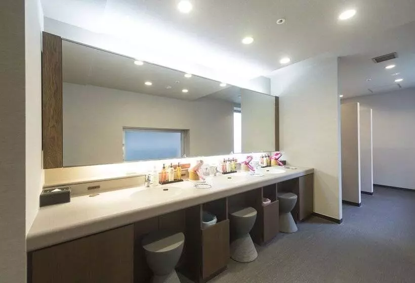 בית מלון כפרי Dormy Inn Premium Shibuya Jingumae