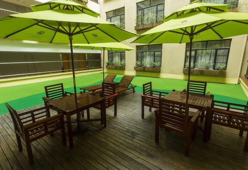 בית מלון כפרי Metropolo Guangzhou Wanda Plaza