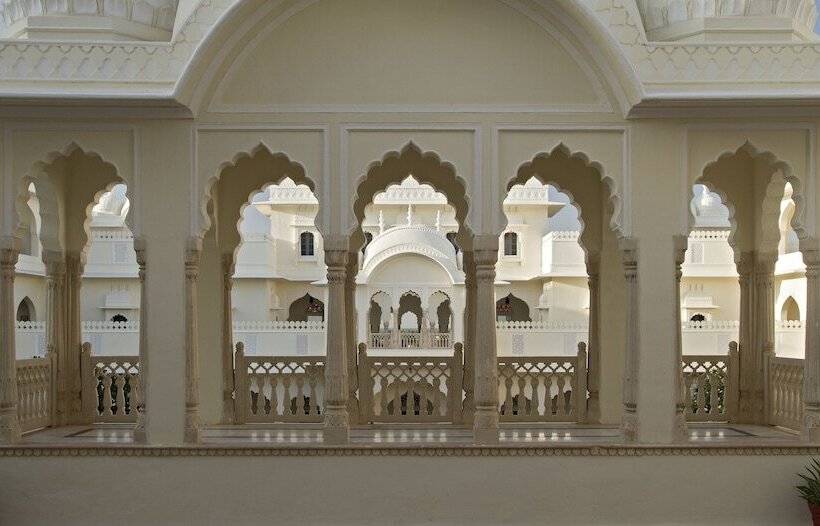 Отель Nahargarh Ranthambhore