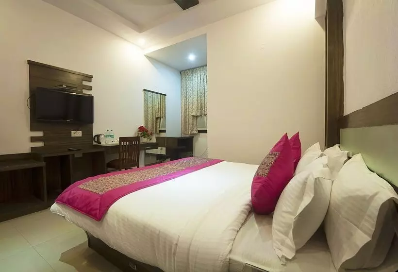 בית מלון כפרי Rama Inn