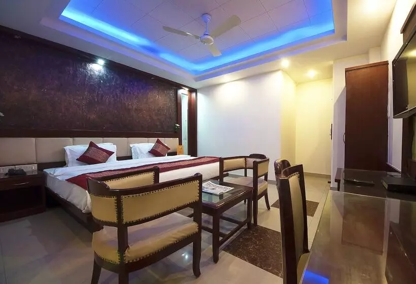 בית מלון כפרי Rama Inn