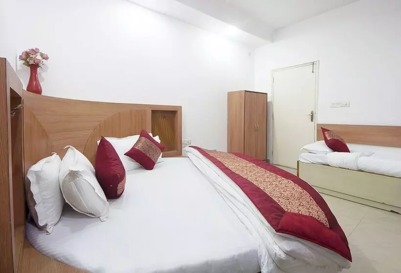 בית מלון כפרי Rama Inn