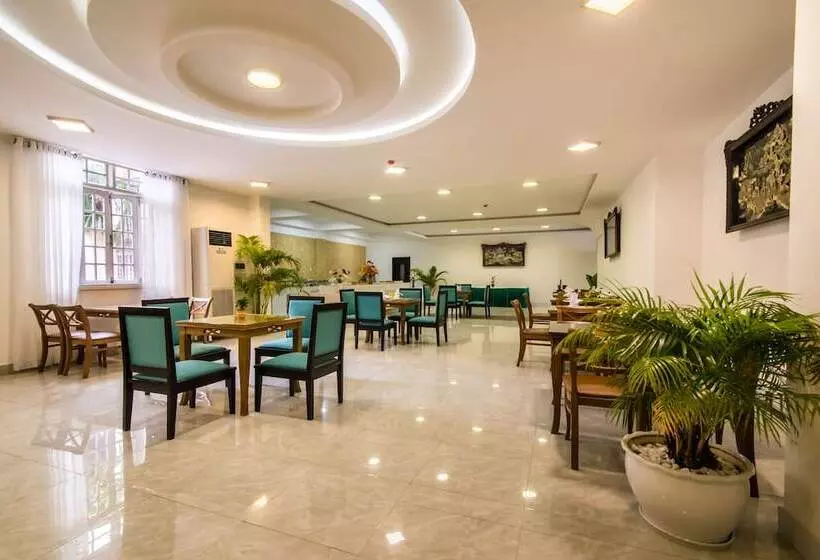 The Sunriver Boutique Hotel Hue