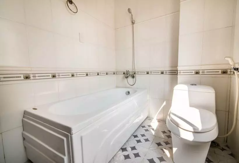 The Sunriver Boutique Hotel Hue