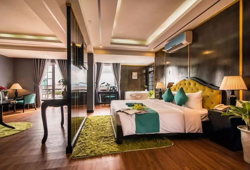 The Sunriver Boutique Hotel Hue