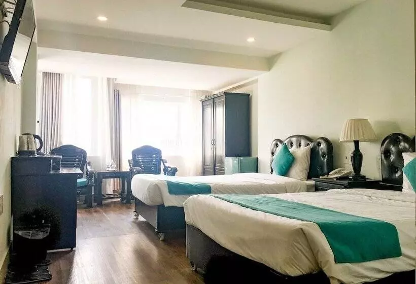 The Sunriver Boutique Hotel Hue