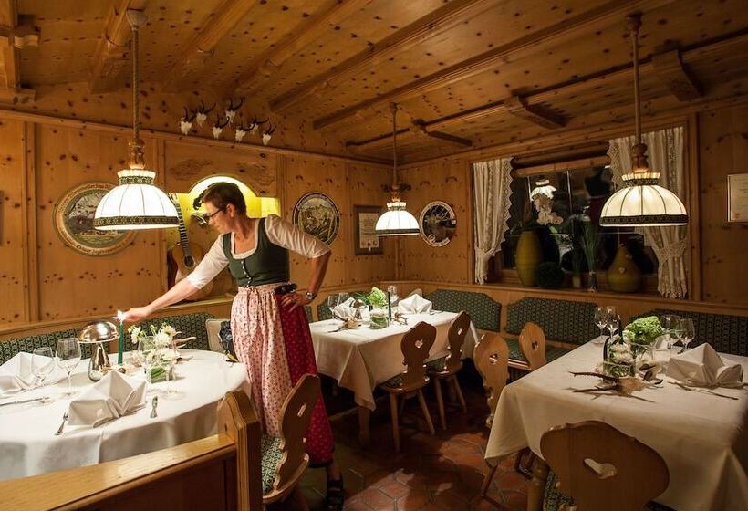 酒店 Wirtshaus Sattlerwirt