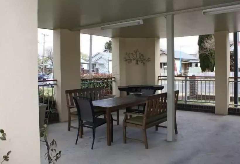 모텔 Elite Motor Inn