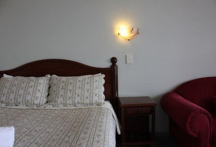 מוטל Elite Motor Inn