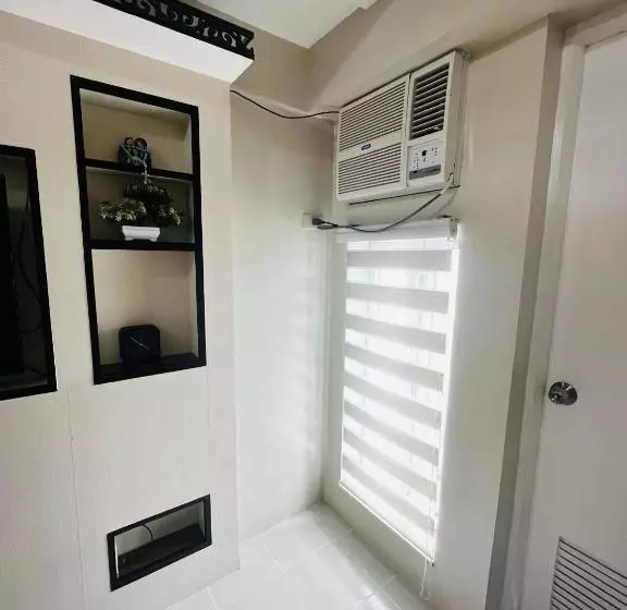 Aamiaismajoitus (B&B) Netflix And Unli Wifi!!! The Elchies Room At Tagaytay Prime Residence