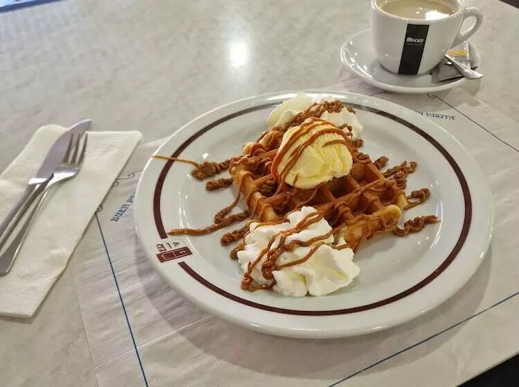 Hotelli Hostal La Cañada Segoviana