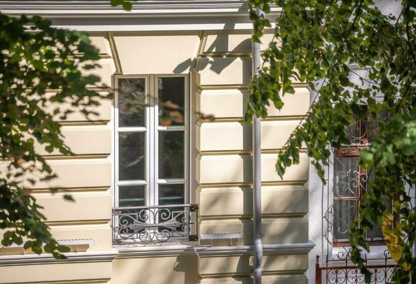 Hotel Vizualiza Residence