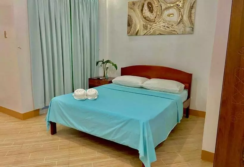 پانسیون Coombs Guest House