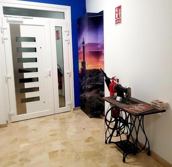 Пансион Hostal Pabellón