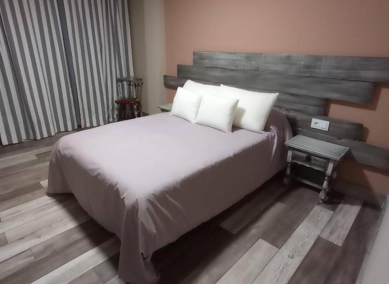 Пансион Hostal Pabellón