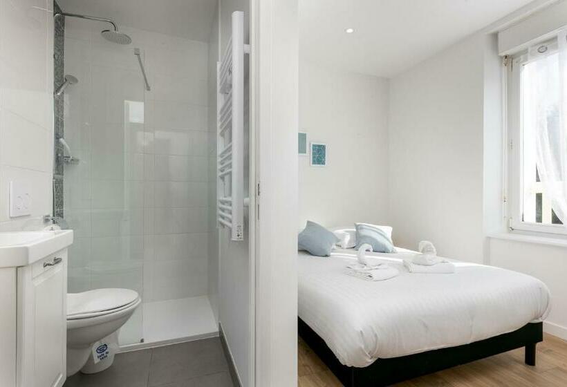 ペンション La Bergère De Domrémy Chambre Spacieuse Avec Sdb Privative, Espace Partagés Cuisine, Salon Et Terras