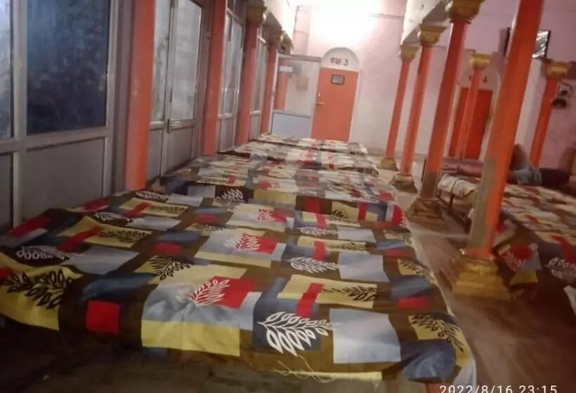 Majatalo Shri Swami Sheetal Das Akhada B1 88 Assi , Near Pushkar Talab,varanasi, Ashram Dharmshala