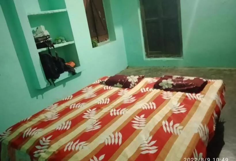 Majatalo Shri Swami Sheetal Das Akhada B1 88 Assi , Near Pushkar Talab,varanasi, Ashram Dharmshala