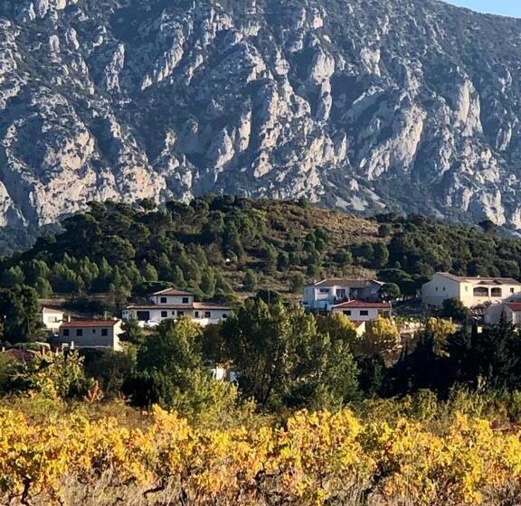 مبيت وإفطار Domaine Mas Terra