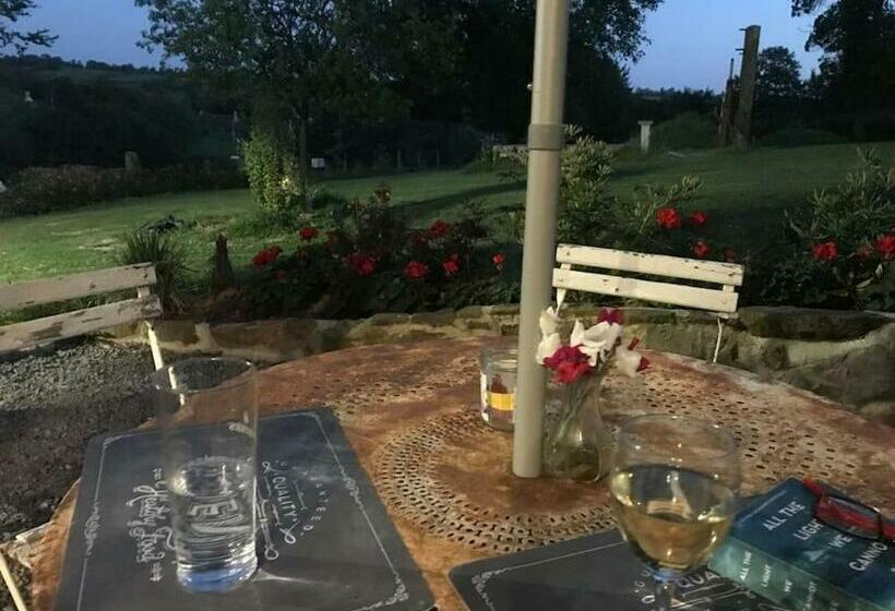 住宿加早餐  Ferme De Noyes