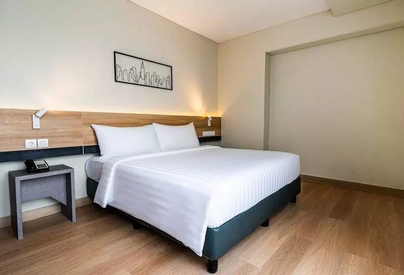 Hotel Quest Prime Pemuda   Semarang