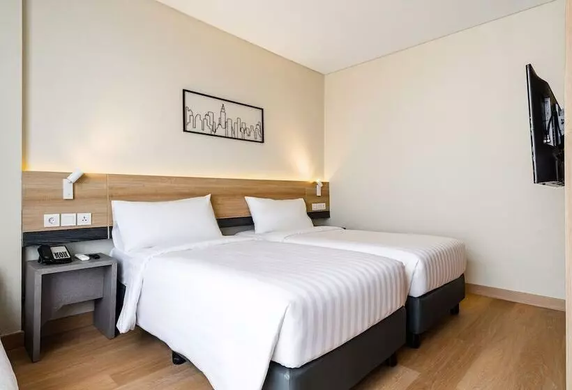 Hotel Quest Prime Pemuda   Semarang