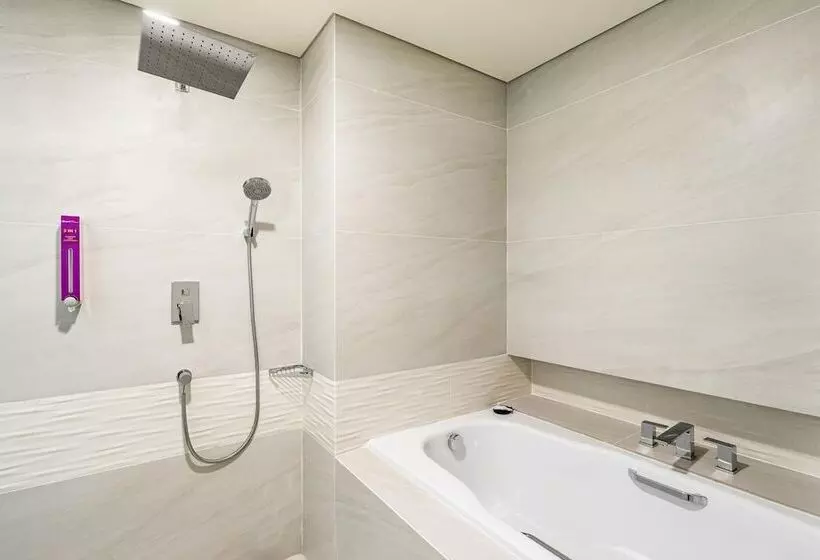 Hotel Quest Prime Pemuda   Semarang