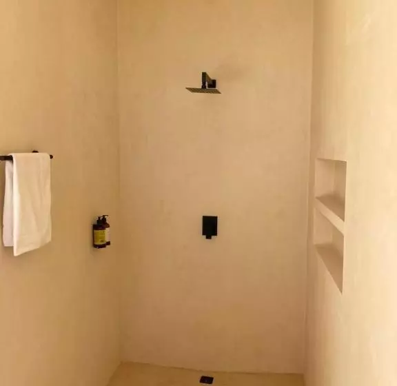 Tikul Hotel Boutique